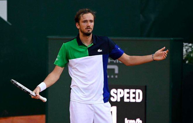 扮演了至关 扮演了至关