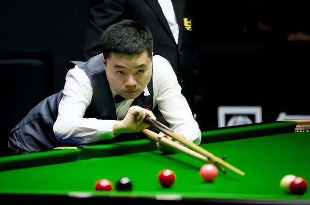 队的战术方 队的战术方