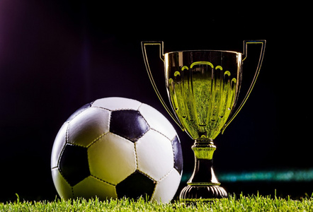 反击效率与 反击效率与